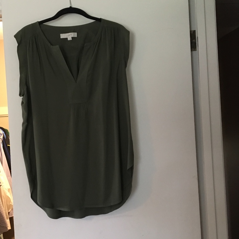 Green loft top